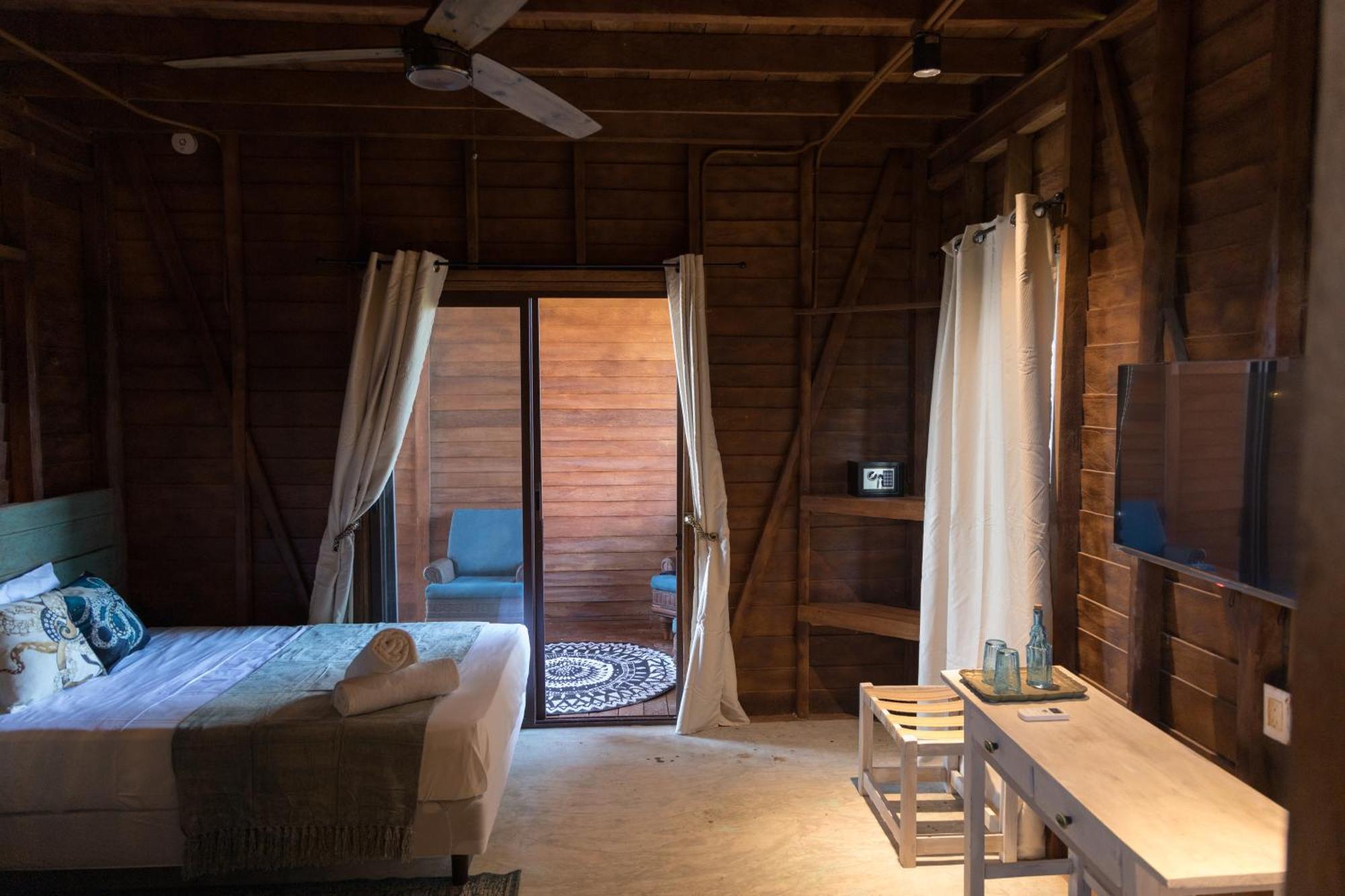 Krak-Inn Holbox - Self Check In المظهر الخارجي الصورة